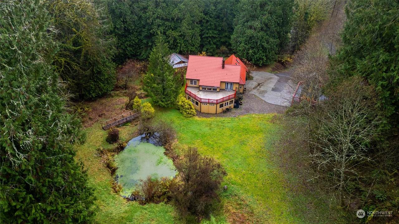 18323 127th Avenue - Photo 1