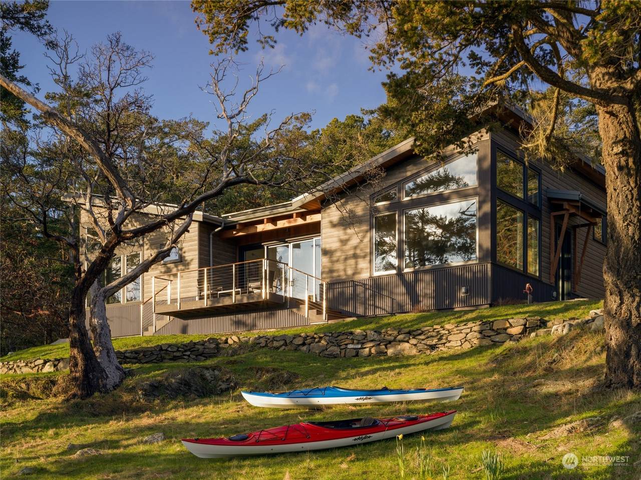 479 Cape Drive - Photo 1