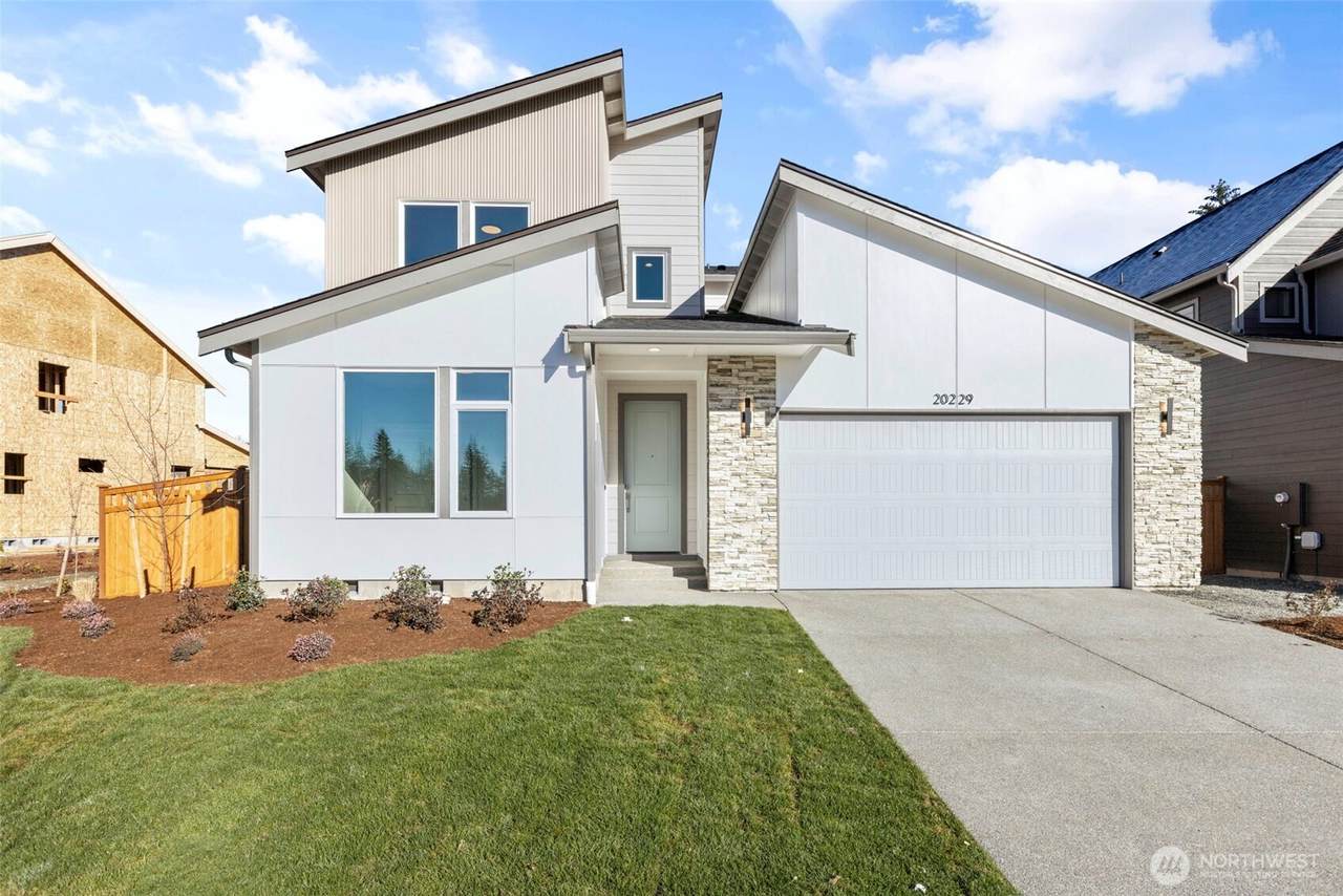 20229 148th Street - Photo 1