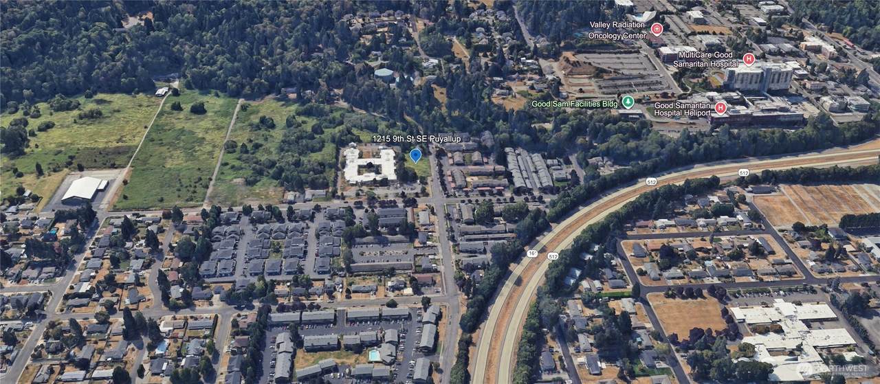 1215 9th Street - Photo 1