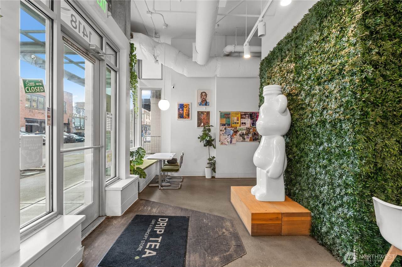 1416 10th Avenue - Photo 1
