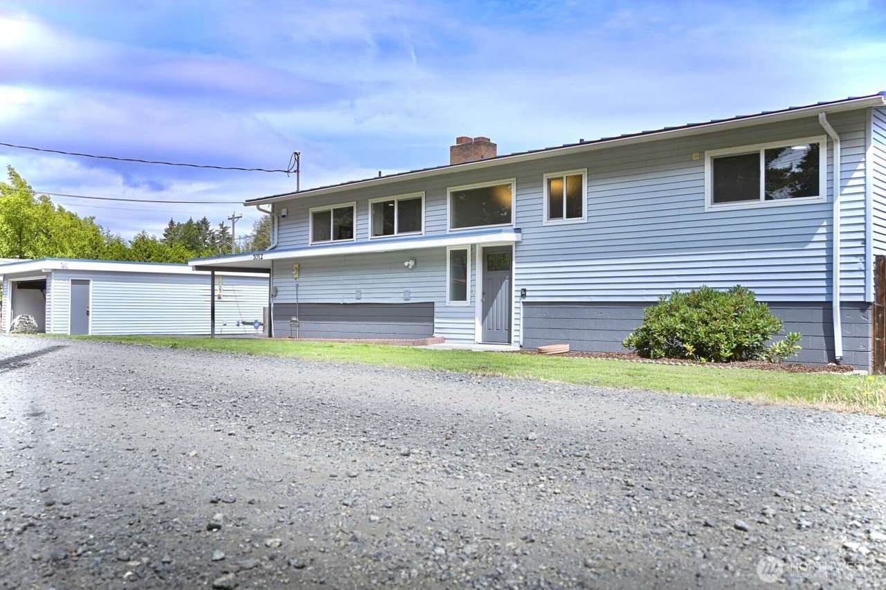 1012 Campbell Avenue - Photo 1