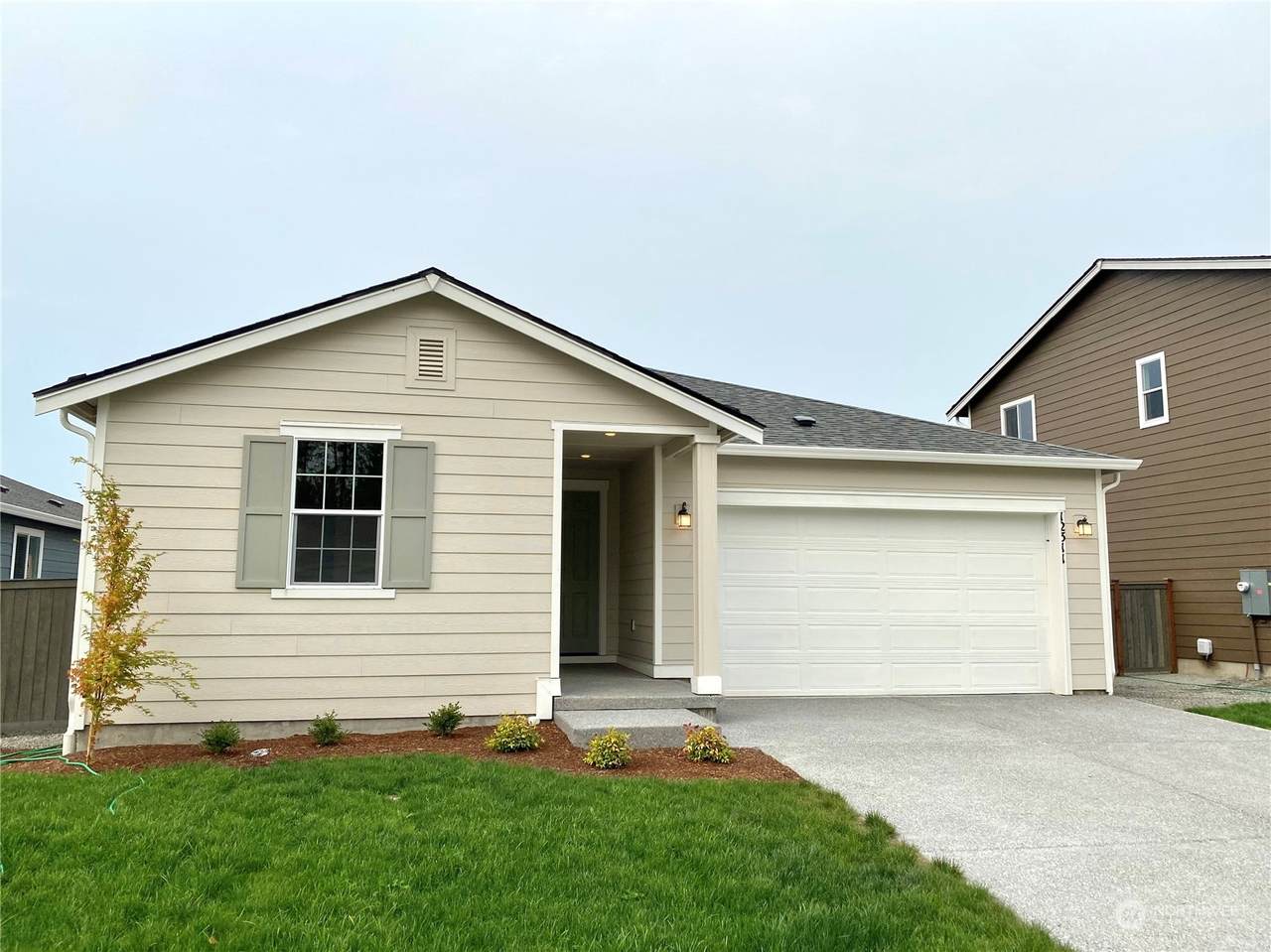 12311 176th Street - Photo 1