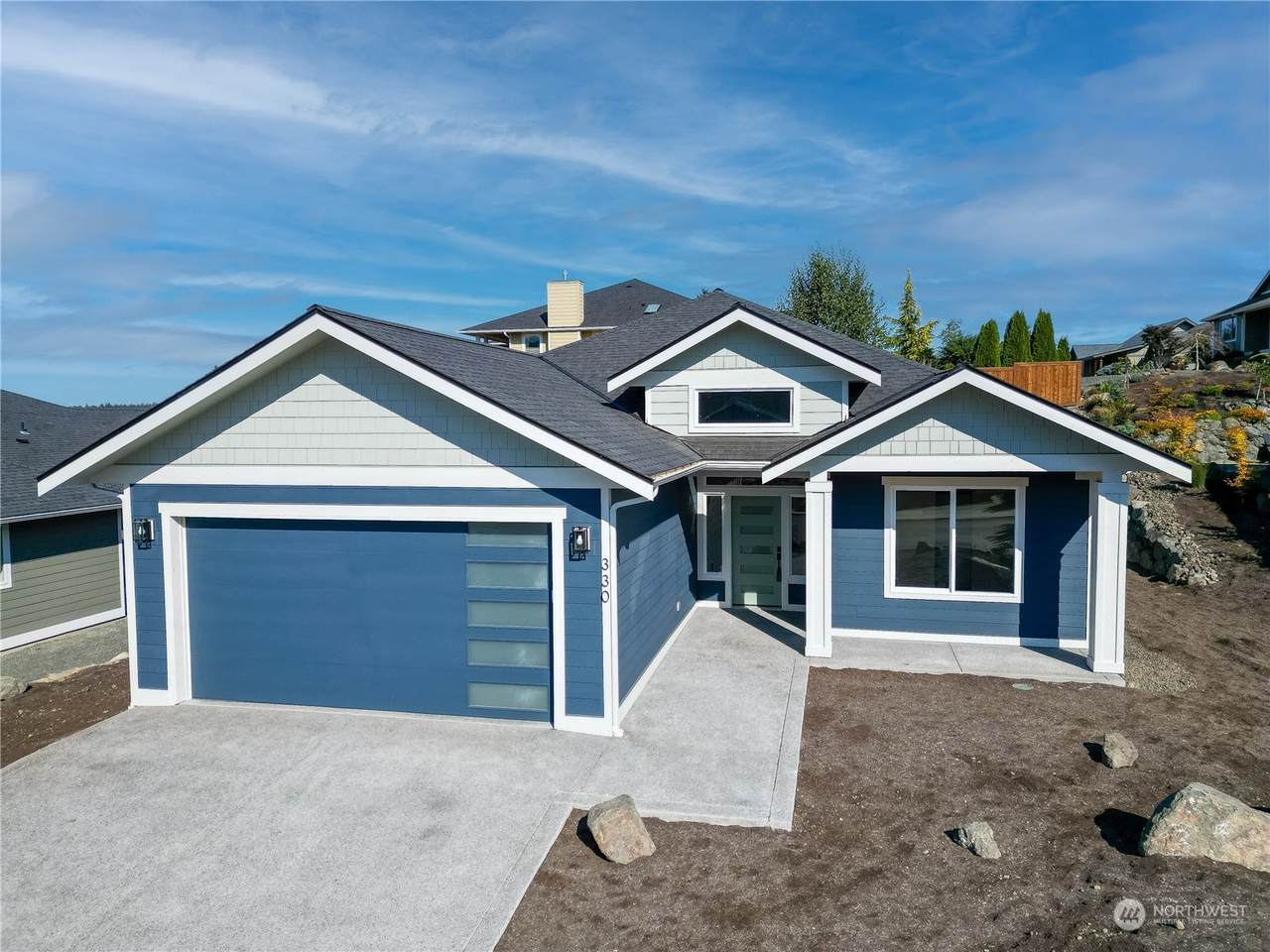 330 Morgison Loop - Photo 1