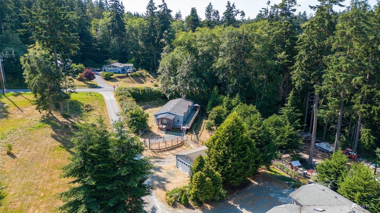 867 Snowshoe Place - Photo 1