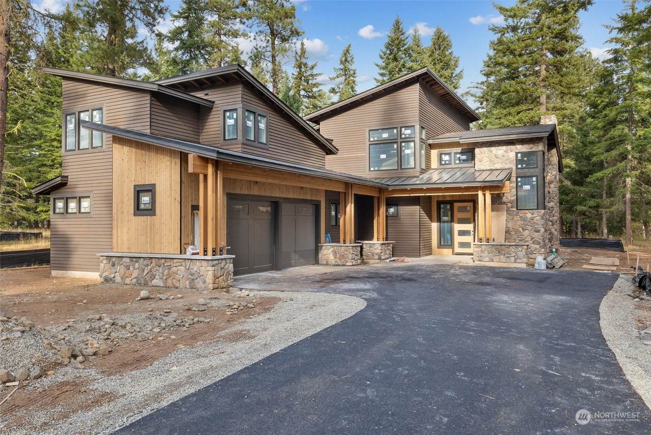 330 Farmhouse Way - Photo 1
