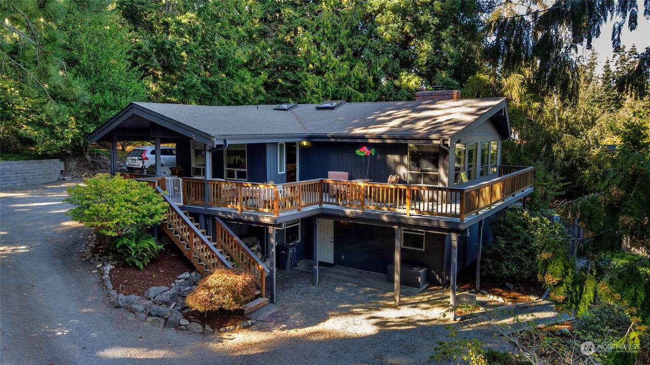 425 Yakima Place - Photo 1