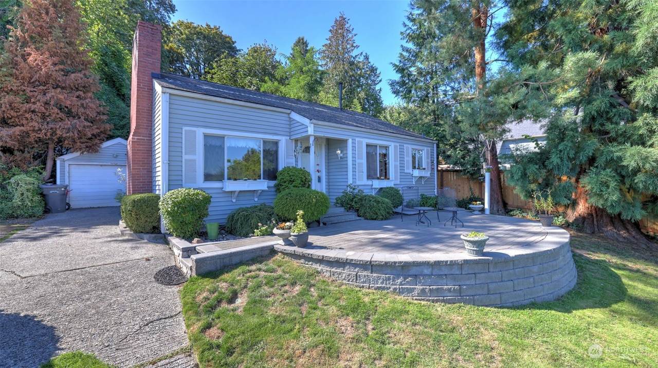 217 Hardie Avenue - Photo 1