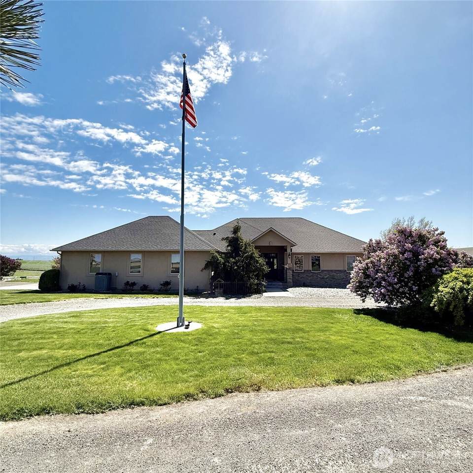 1078 Gardena Creek Road - Photo 1