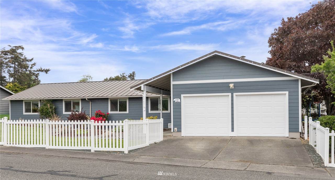 540 3rd Avenue - Photo 1