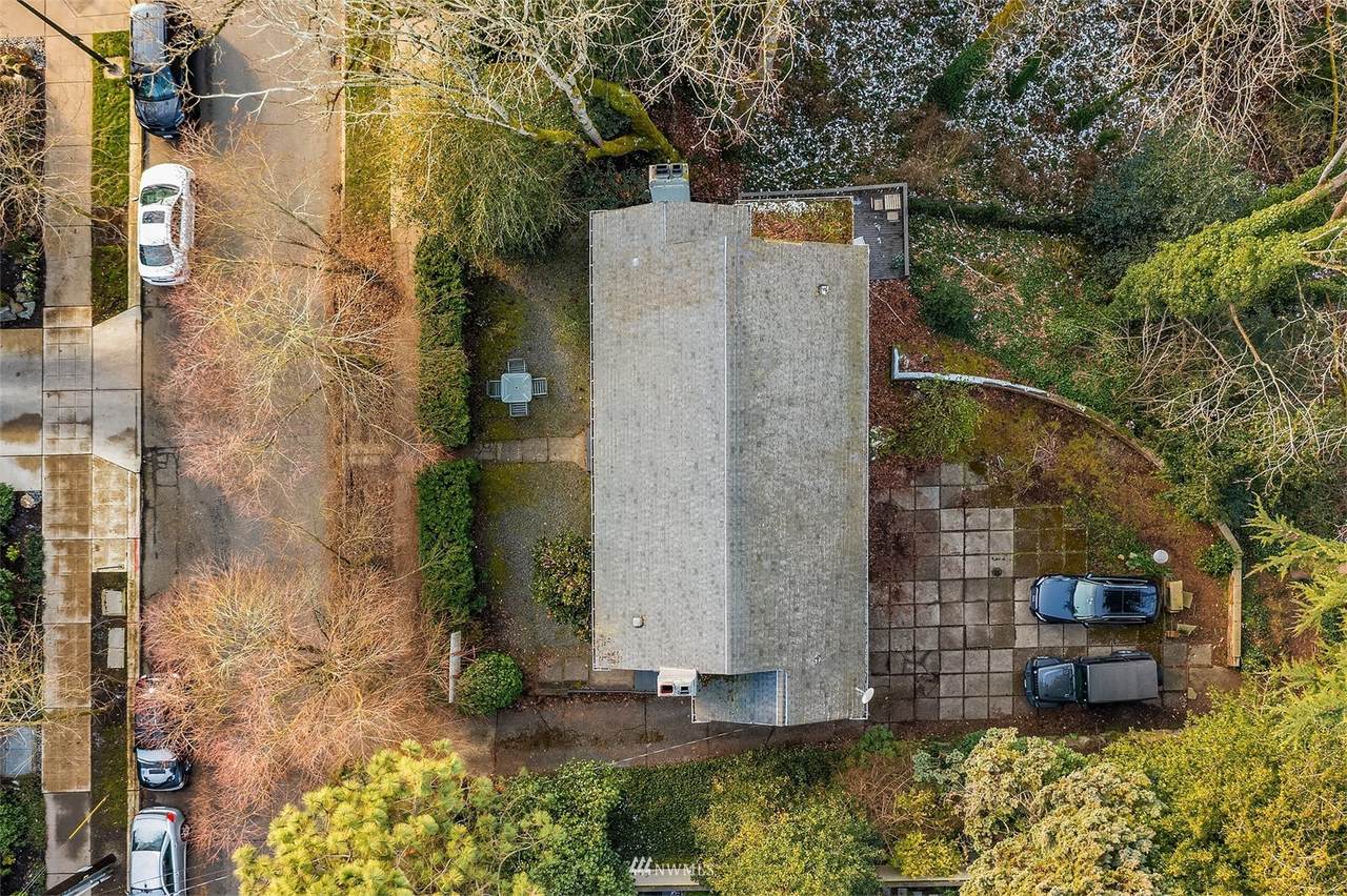 904 Highland Drive - Photo 1