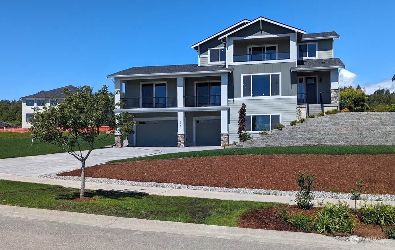 5440 Lonicera Drive - Photo 1