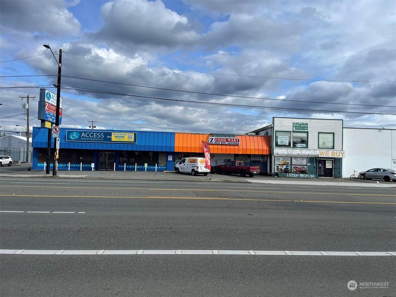 9550 Aurora Avenue - Photo 1