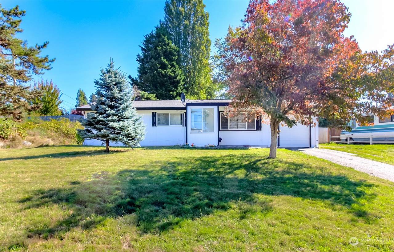 32904 26th Avenue - Photo 1
