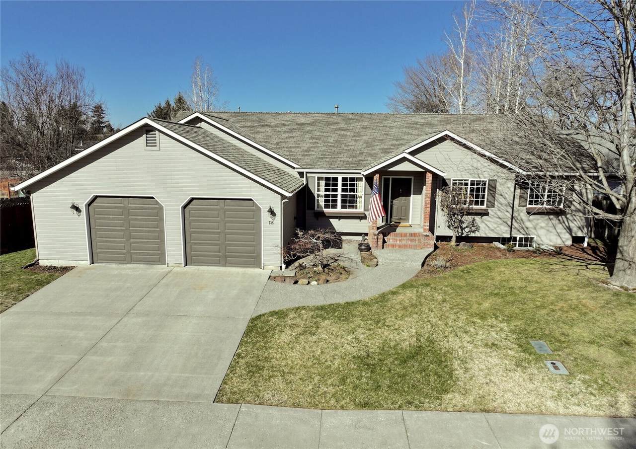 735 Cottingham Street - Photo 1