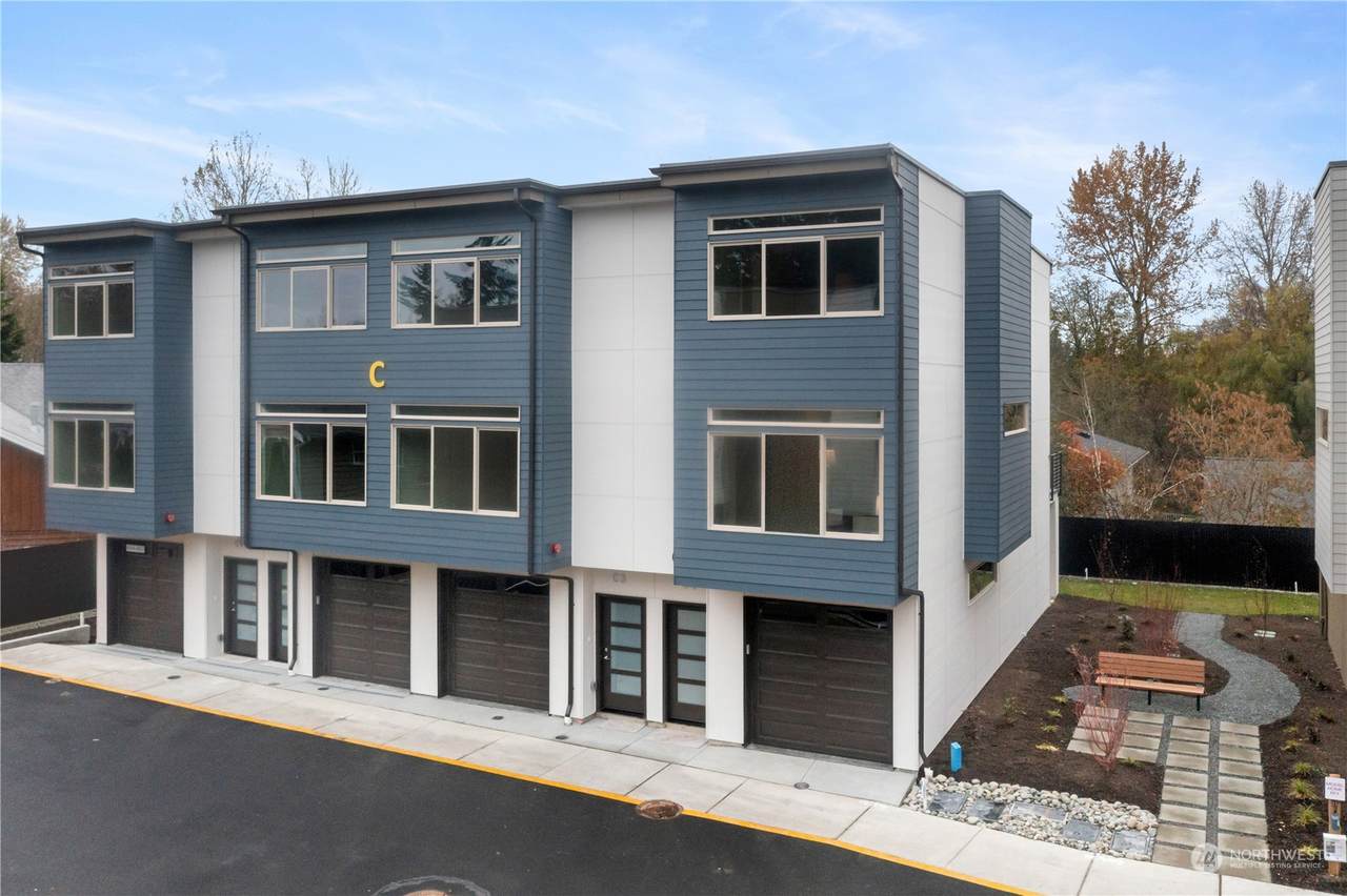 5020 148th Street - Photo 1