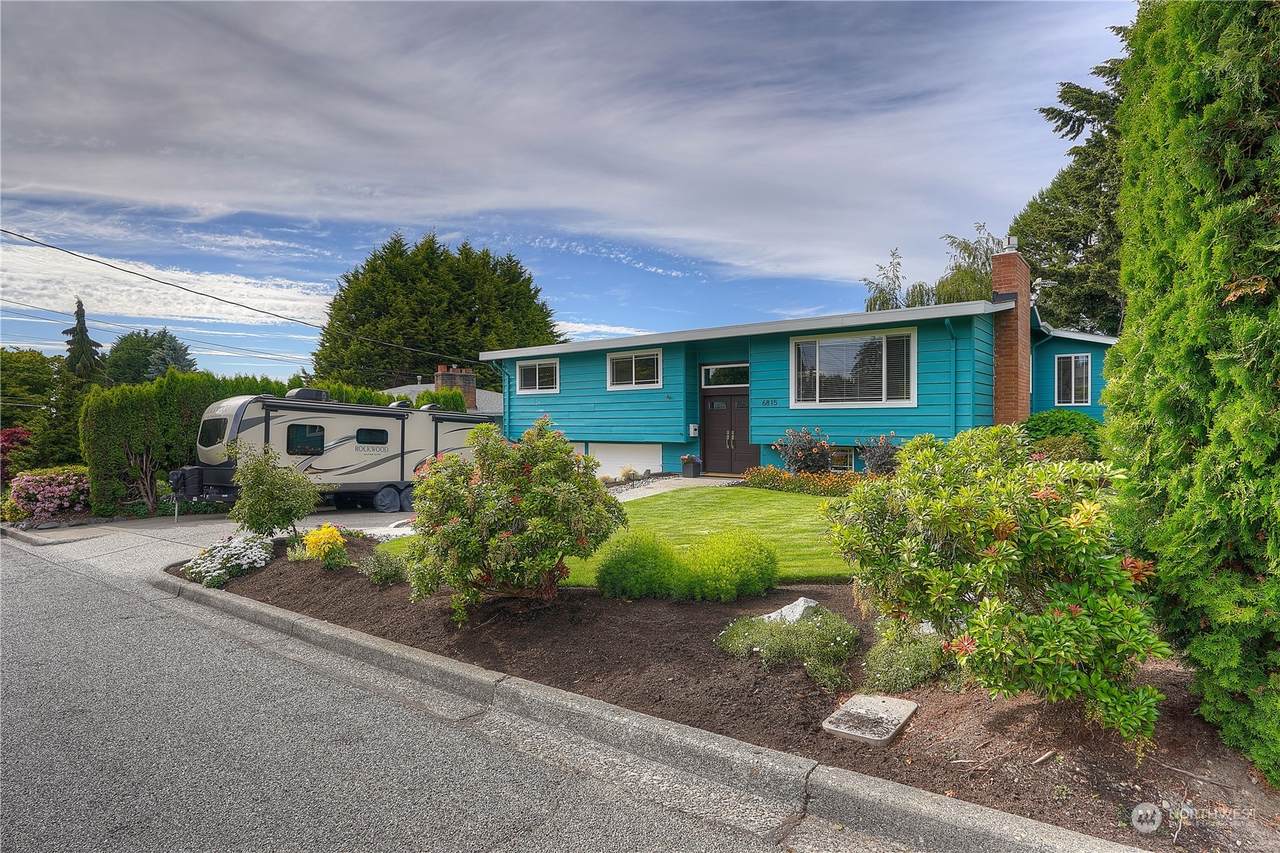 6815 18th Street - Photo 1