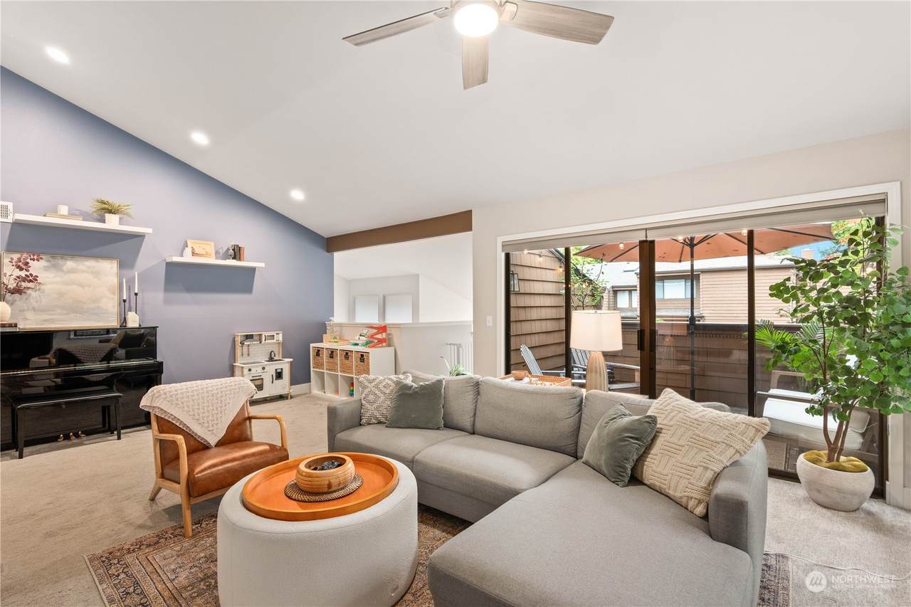 11500 128th Street - Photo 1