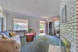 815 Hoyt Avenue - Photo 8