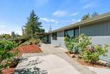 6310 Englewood Avenue - Photo 23
