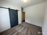 2101 324th Street - Photo 7