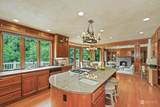 822 Windsor Drive - Photo 9