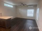 2101 324th Street - Photo 3