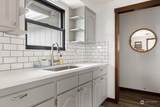 615 4th Avenue - Photo 12