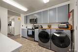 275 Wells Avenue - Photo 17