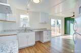 8008 179th Street - Photo 8