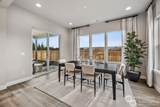 942 Rochelle Street - Photo 5