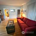 915 Okanogan Avenue - Photo 8