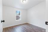 5711 100th Street - Photo 17