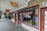 821 Bay St - Photo 2