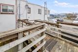 821 Bay St - Photo 15