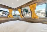 1001 Boat Street - Photo 11