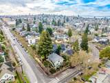 2455 Queen Anne Avenue - Photo 12