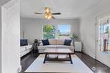 318 Morris Street - Photo 10