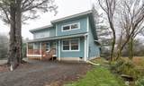228 Queets Street - Photo 2