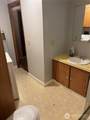 2377 1/2 Sedgwick Road - Photo 17