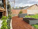 3820 Sheridan Avenue - Photo 11