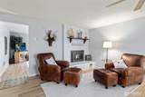 300 Valley View Way - Photo 4