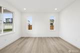 980 Rochelle Street - Photo 7