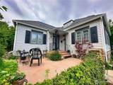 302 Stevens Avenue - Photo 2