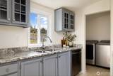 1456 Lloyd Pl - Photo 13