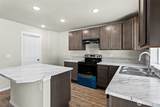526 Chinook Winds Lane - Photo 4