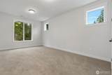 3195 Roosevelt Avenue - Photo 14