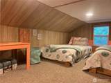 639 Birch Place - Photo 10