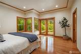 5550 Peregrine Way - Photo 33