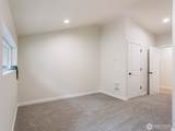 200 Hillcrest Drive - Photo 18